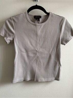 House of Harlow 1960 Ribbed Short Sleeve Tee - Light Grey- Size XS
